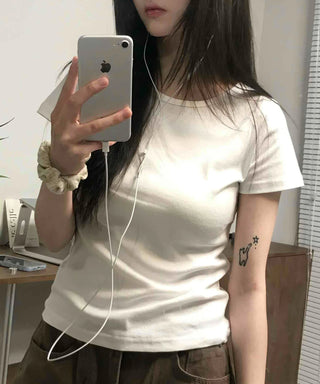 Basic Slim Fit Round Neck Short Sleeve T-shirt