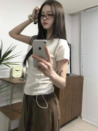 Basic Slim Fit Round Neck Short Sleeve T-shirt