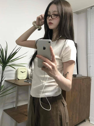 Basic Slim Fit Round Neck Short Sleeve T-shirt