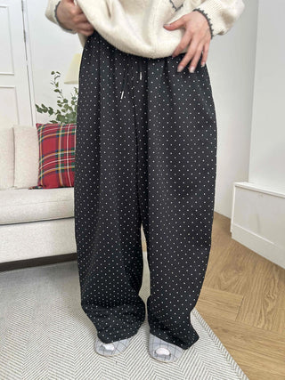 Elastic Dot Pleated Super Wide Pants