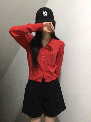 Feminine Cable Button Basic Cardigan
