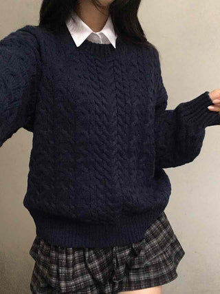 Classic Aran Pattern Wool Blend Round Neck Knit