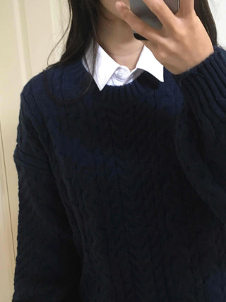Classic Aran Pattern Wool Blend Round Neck Knit
