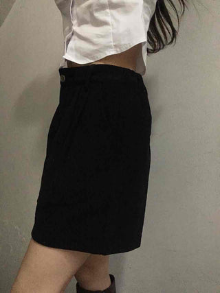 Basic Daily High-Waisted Pintuck Cotton Shorts