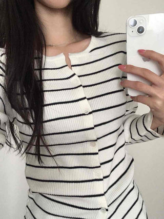 Marine Border Round Neck Slim Button Knit Cardigan