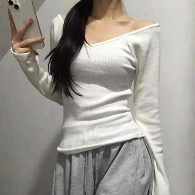 Delicate Fit Slim Off-Shoulder Ribbed Long Sleeve T-Shirt