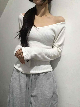 Delicate Fit Slim Off-Shoulder Ribbed Long Sleeve T-Shirt