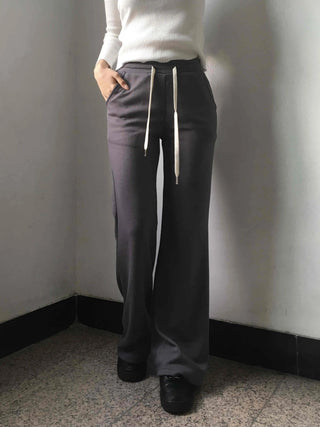 Minimal Drawstring Semi Bootcut Fleece-Lined Jogger Pants