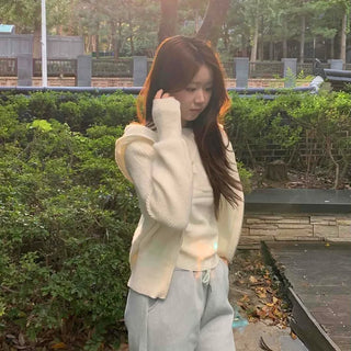 Soft Delicate Fit Cropped Knit Zip-Up Cardigan