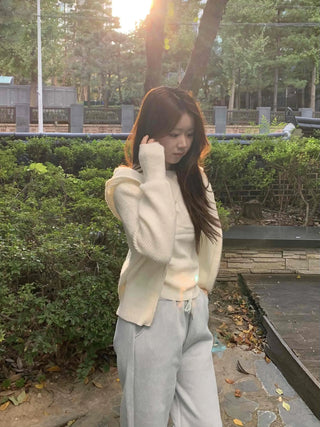 Soft Delicate Fit Cropped Knit Zip-Up Cardigan