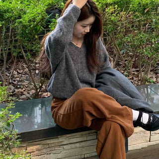Soft Wool Blend V-Neck Loose Fit Knit