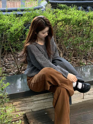 Soft Wool Blend V-Neck Loose Fit Knit