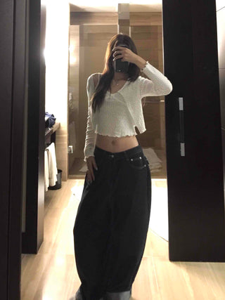 Low High-Waist Loose Fit Denim Pants with Stitch Details