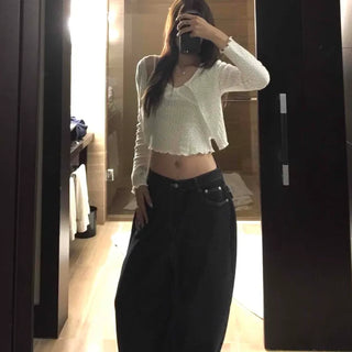 Low High-Waist Loose Fit Denim Pants with Stitch Details