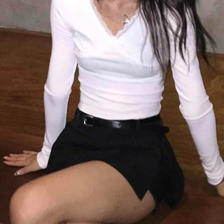 Delicate Fit Asymmetrical Lace Slit V-Neck Cropped Long Sleeve Tee