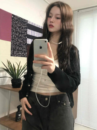 Ribbed Knit Slim Fit Cropped Cardigan
