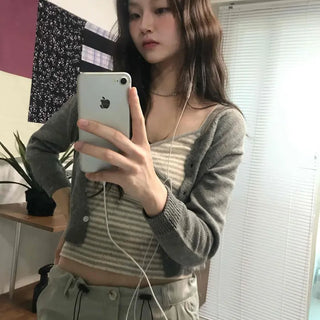 Basic Line Point Crop Knit Cardigan