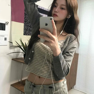 Basic Line Point Crop Knit Cardigan