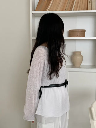 Cine Boucle Lip Neck See-through Knit