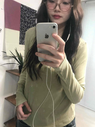 Soft Daily Slim Fit Round Neck Long Sleeve T-shirt