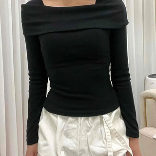 Delicate Fit Off-Shoulder Turtleneck Slim Fit Long Sleeve T-shirt