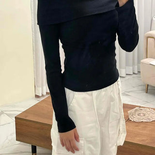 Delicate Fit Off-Shoulder Turtleneck Slim Fit Long Sleeve T-shirt
