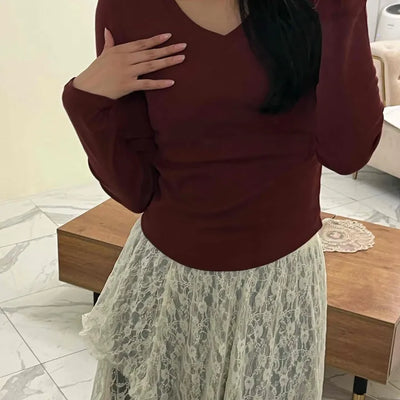 Soft Tension V-Neck Cotton Semi-Crop Long Sleeve T-Shirt