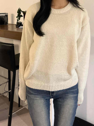 Soft Avant Round Loose Fit Knit