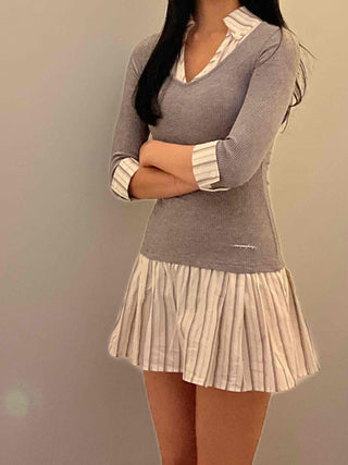 Delicate Fit V-Neck Knit Pleated Mix Dress