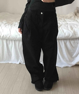 Basic Eyelet Button High-Waisted Straight Denim Long Pants