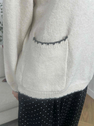 Vintage Collar Button Contrast Loose Fit Knit