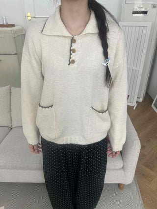 Vintage Collar Button Contrast Loose Fit Knit