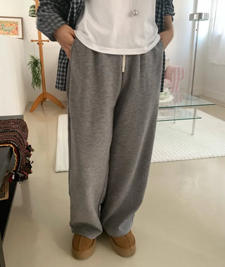 Cozy Fleece-Lined Loose Fit Jogger Training Pants