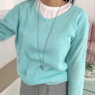 Tone-on-Tone Layered V-Neck Slim Fit Angora Knit