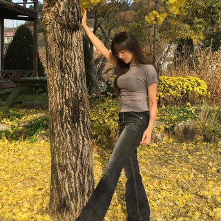 Delicate fit low-rise bootcut denim long pants