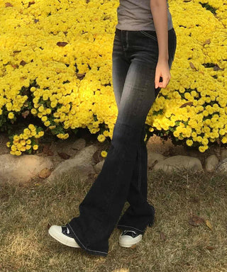Delicate fit low-rise bootcut denim long pants