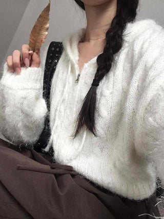 Puff Shoulder Cable Knit Zip-up
