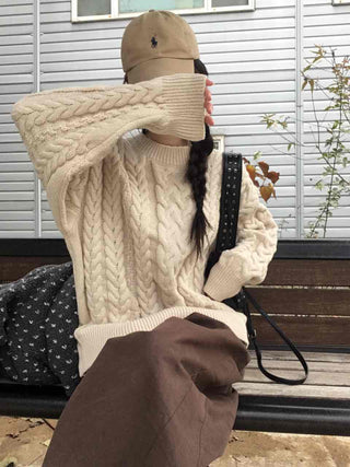 Vintage Cable Knit Cotton Round Neck Knit