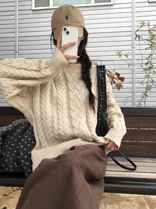 Vintage Cable Knit Cotton Round Neck Knit