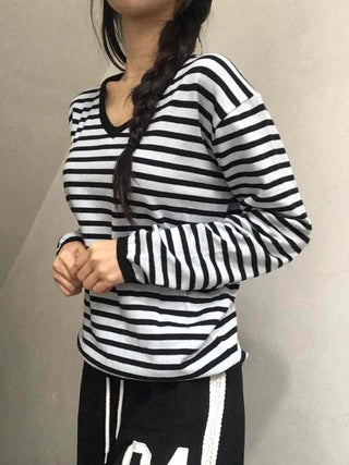 Marine Stripe V-Neck Knit