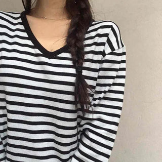 Marine Stripe V-Neck Knit