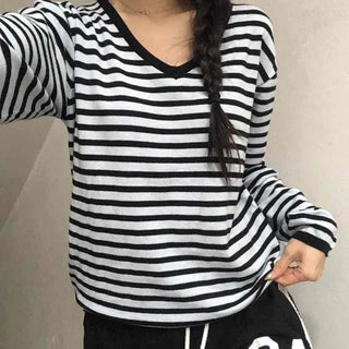 Marine Stripe V-Neck Knit