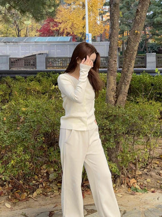 Romantic Button Wrap V-Neck Knit Cardigan