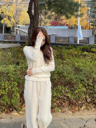 Romantic Button Wrap V-Neck Knit Cardigan