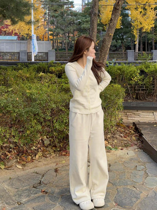Romantic Button Wrap V-Neck Knit Cardigan