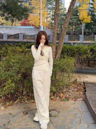 Romantic Button Wrap V-Neck Knit Cardigan