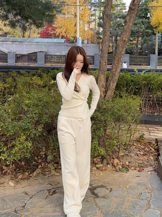 Romantic Button Wrap V-Neck Knit Cardigan