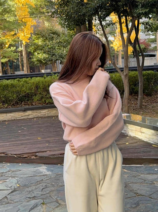 Soft Drop Shoulder Loose Fit Cropped Round Neck Knit