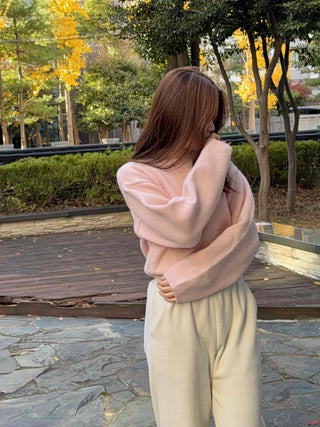 Soft Drop Shoulder Loose Fit Cropped Round Neck Knit