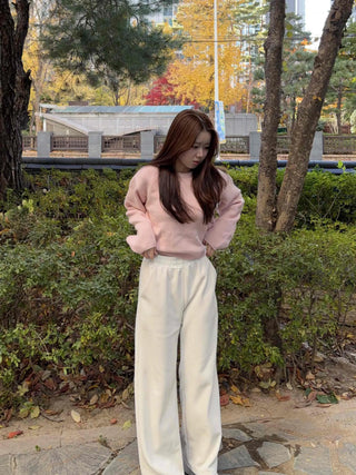 Soft Drop Shoulder Loose Fit Cropped Round Neck Knit